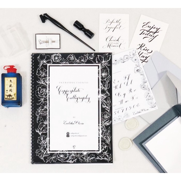 

COPPERPLATE CALLIGRAPHY KIT
