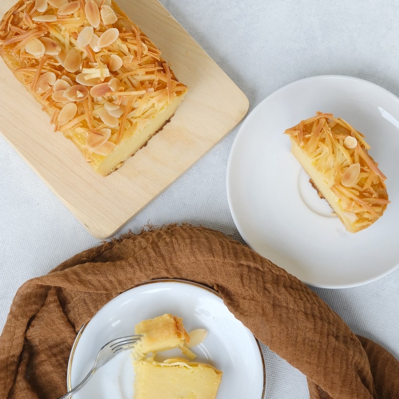 

Almond Cheese Tape Tart