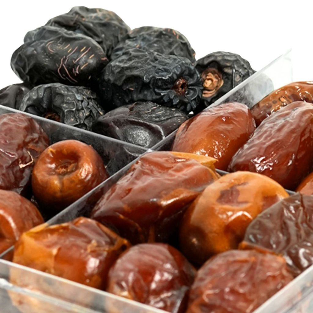 

Kurma Assorted 4 in 1 Kurma Sukari Kurma Ajwa Kurma Tunisia Madu Oleh Oleh Haji Umroh Cocok untuk