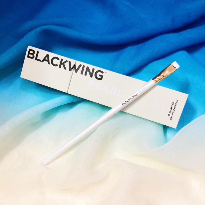 

BLACKWING PENCIL / PENSIL IN PEARL