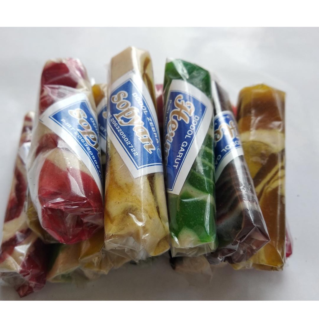 

HJ Dodol Garut 1 kg DODOL ZEBRA warna-warni Pelangi Asli Khas Garut