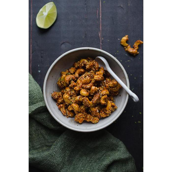 

Kacang Mede Oven Original Mede Asin Thailand Mede Krispy Mede Wijen Madu 500 gr