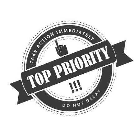 

pernakpernik- Top Priority (Optional Exploding Box)