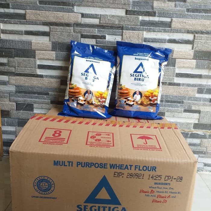 

Tepung Terigu Segitiga Biru 1 Dus (Via EKSPEDISI)