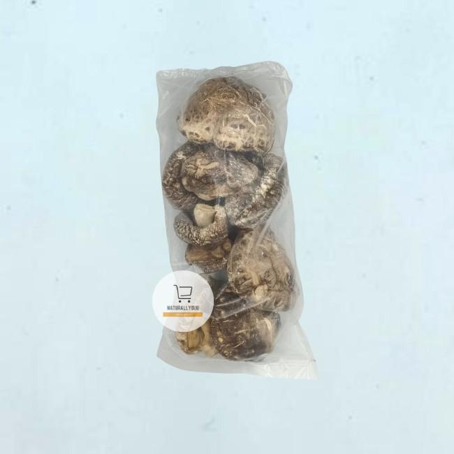 

Jamur Shitake Hioko Kering Xiong Ku Dried Mushroom 100Gr