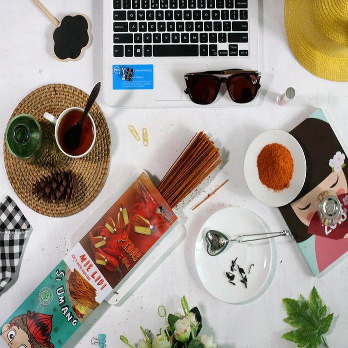 

Lidi Si Umang Paketan isi 7pcs Snack Camilan Bbq Ayam Pedas Cokelat Sambal Rumput Food Cemilan