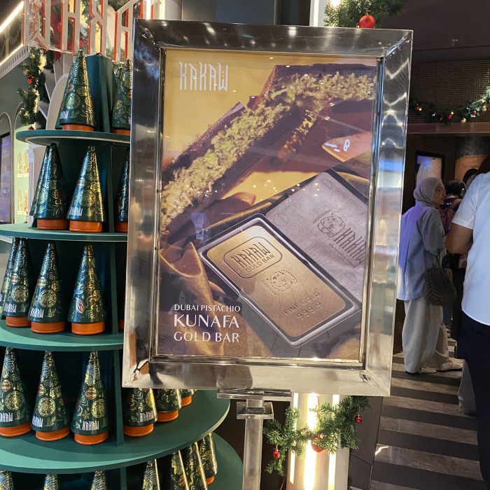 

Promo Terbatas Kakaw Dubai Pistachio Kunafa Gold Bar Aman
