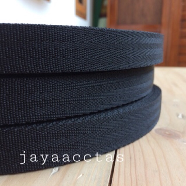 

Tali Webbing Tas KTB 2.0 Cm Hitam Kuat Murah