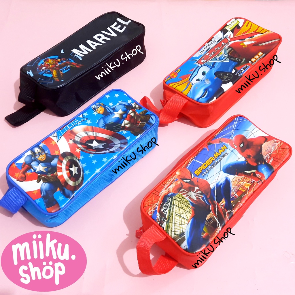 

TEMPAT PENSIL MOTIF COWOK SPIDERMAN / IRONMAN / CAPTAIN AMERICA / CARS