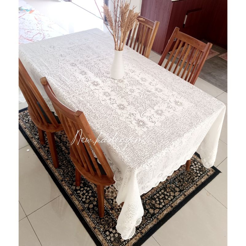 TRENDING SEKARANG Taplak meja makan putih . perabot rumah aestetik mewah minimalis . taplak tamu