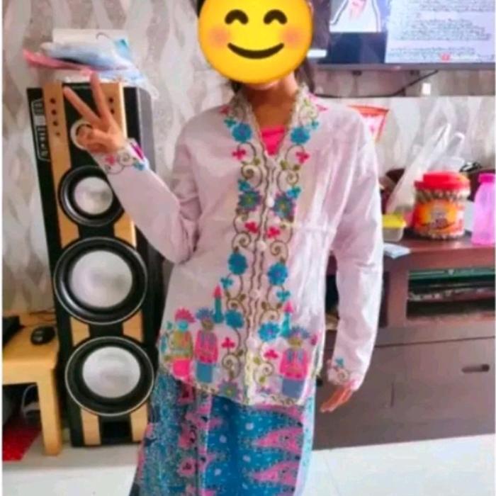 stelan kebaya encim anak /// atasan kebaya Betawi // rok Betawi anak