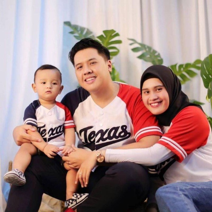 JaminAnOkE- Jersey baseball couple family