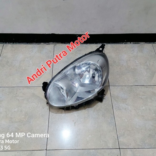Headlamp Lampu Depan Nissan March (2Nd)