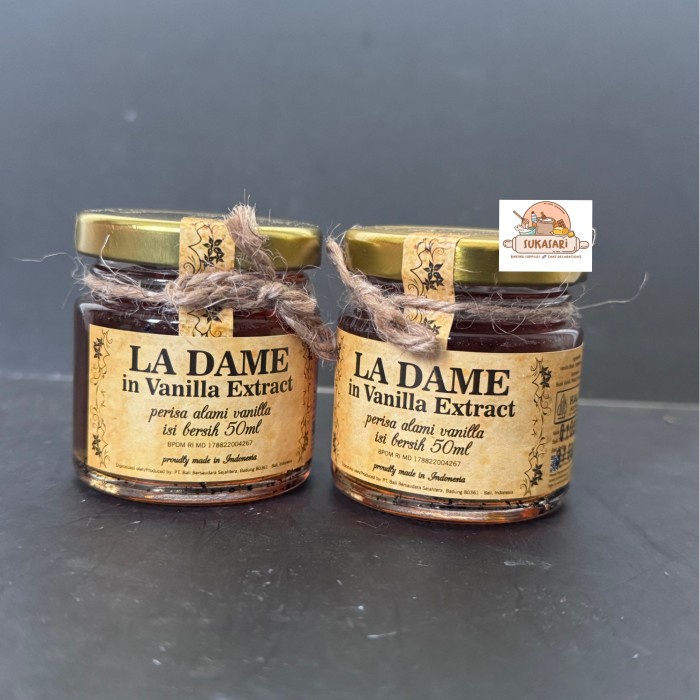 

SALE TERBARU LA DAME VANILLA EXTRACT 50 ML PERISA ALAMI VANILLA VANILLI EXTRACT HALAL READYY