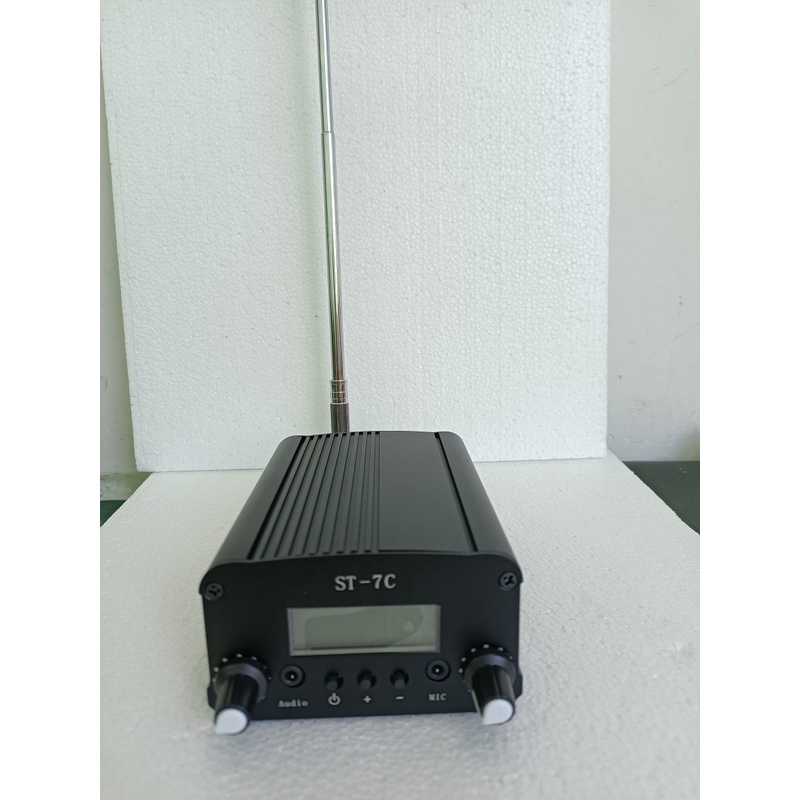 1W/7W St-7C Fm Stereo Broadcast Radio Fm Transmitter Station Audio Converter 1Kw Fm Transmitter