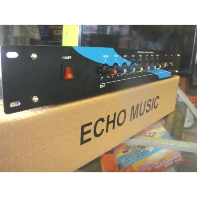 PREMIUM PERSONAL AUDIO INSTRUMENTS "CKJ" KARAOKE + ECHO