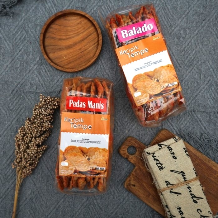 

JTTOP" PAKET KRIPIK TEMPE KERIPIK KHAS MALANG PACKING KARDUS DAN BUBLE WRAP