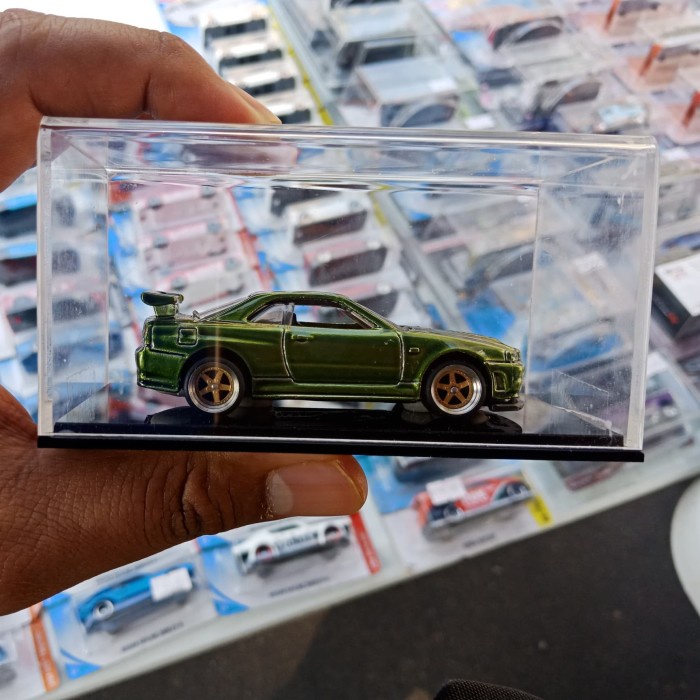 

EKSLUSIF Akrilik display single untuk diecast skala 64