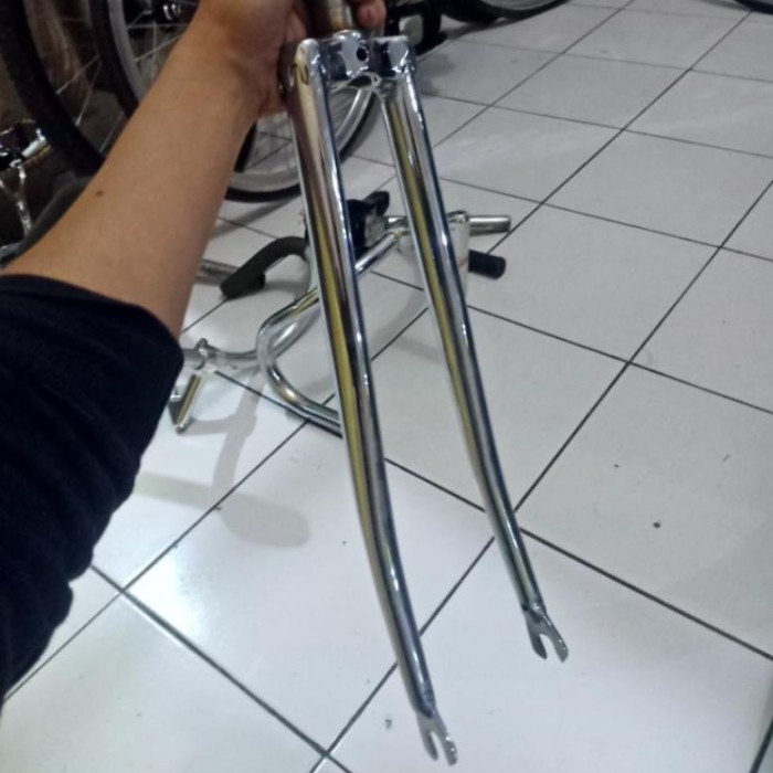 JUAL FORK . FORK FIXIE . FORK 700C . SPAREPART FIXIE . FIXIE . SEPEDA *