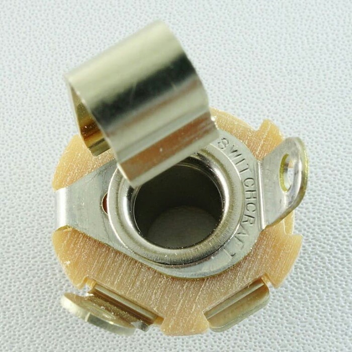 SWITCHCRAFT INPUT JACK MONO MADE IN USA