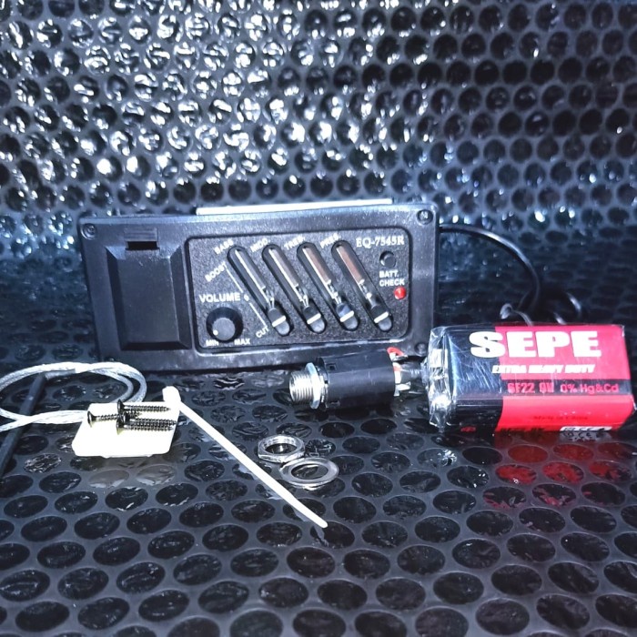 PREAM EQ 7545 R - EQUALIZER 7545 R - PICK UP GITAR 7545 R