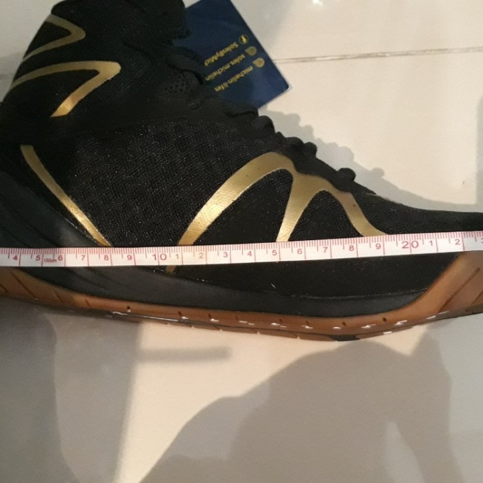 Sepatu boxing Everlast