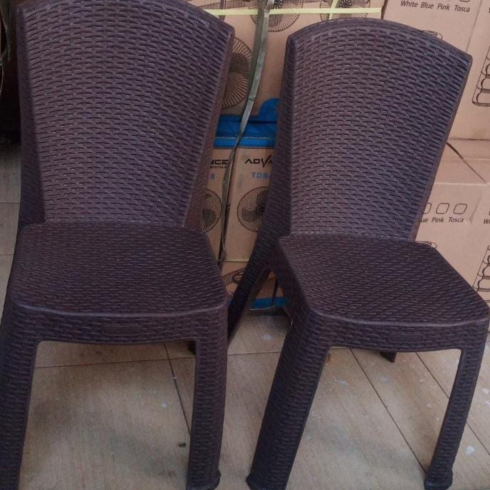 PREMIUM KURSI SENDER BANGKU SANDAR MOTIF ROTAN PLASTIK COKLAT TUA INSTANT