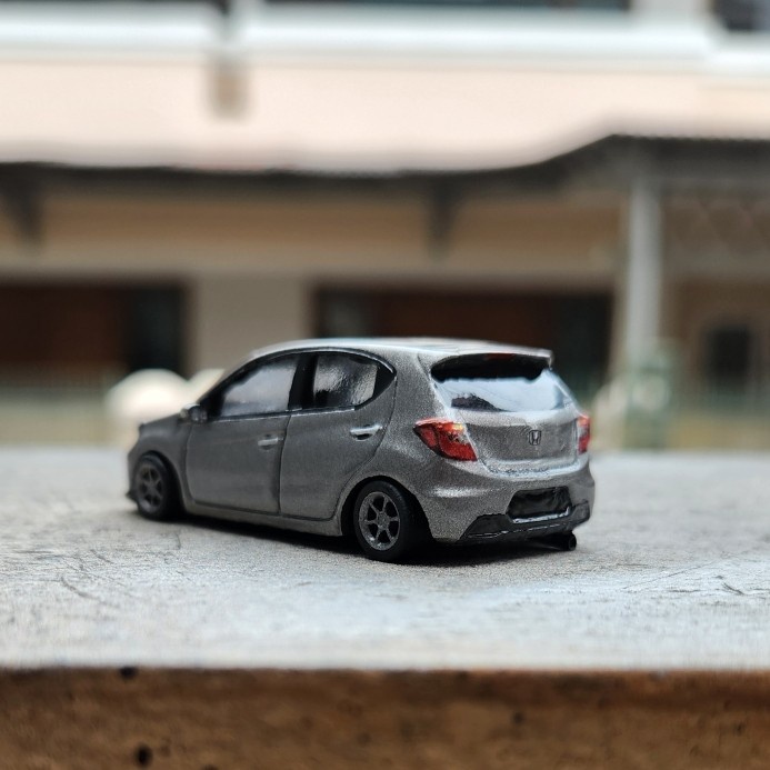Miniatur Honda Brio skala 64
