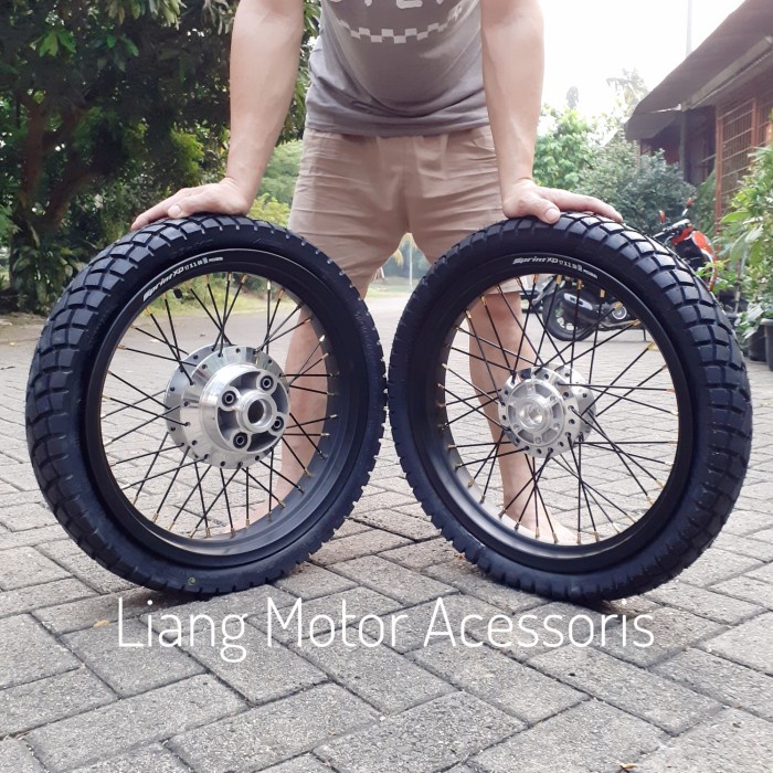 Sepaket Velg Tiger Revo Ring 17 Tapak Lebar Tromol Set Jari2 Plus Ban