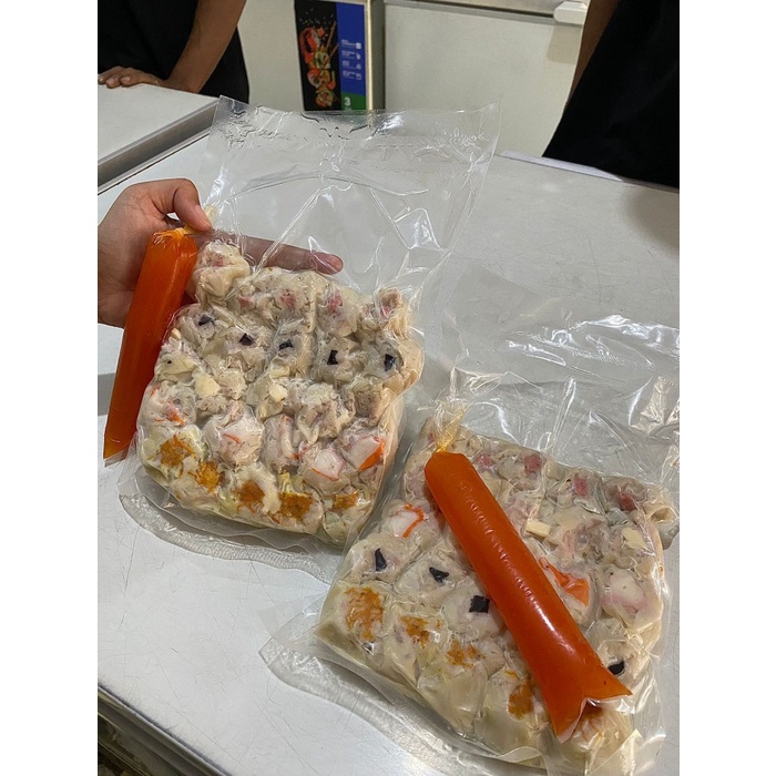 

Dimsum Koki Resto Paket isi 25 halal