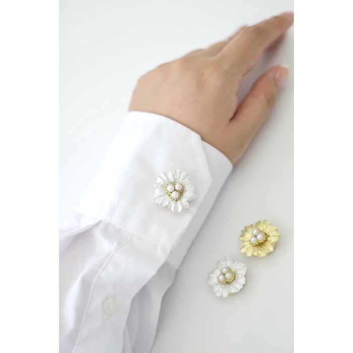 

DARA BUTTON COVER ELGRA JEWELLERY - Gold Plated Flower Pearl Crystal Aksesoris Kancing Detachable