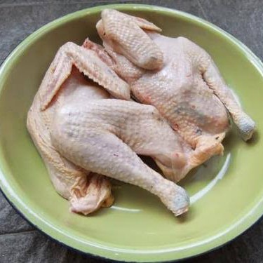 

Lezat- Ayam Kampung Fresh Organik (Berat hidup 700 gram)
