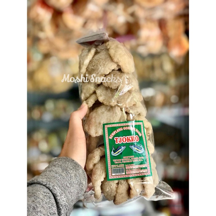 

Kerupuk / Kemplang Ikan Kulit Goreng Pasir Tjokro Bangka