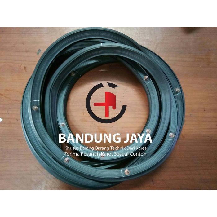 Laris Karet Pintu Kijang Super / Grand Full 1 Mobil