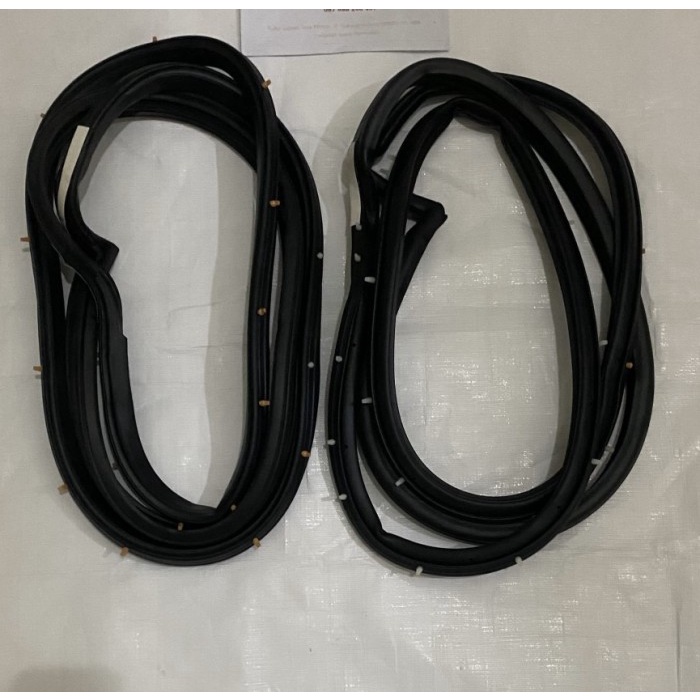 Karet Balon Sekeliling Pintu Mitsubishi Lancer Evo 4 CK4