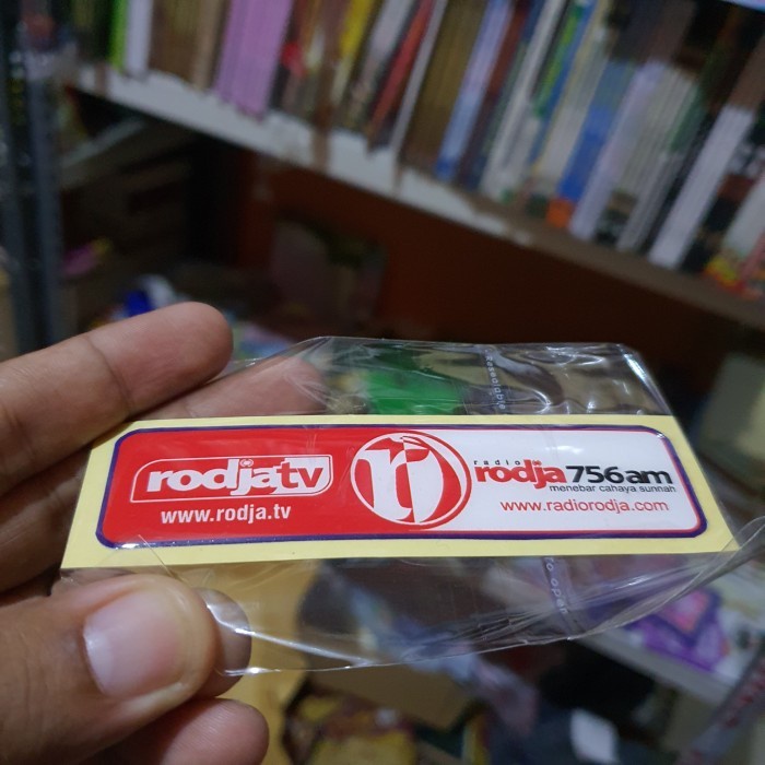 (Expert) Sticker radio & tv rodja ( embos coating) Uk. 2,5 x 10,5cm