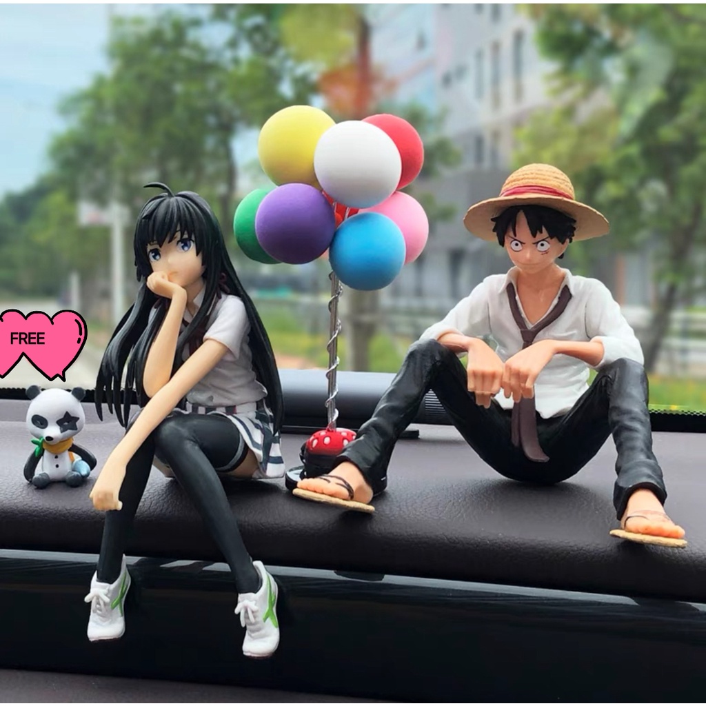 pajangan dashboard mobil luffy & snow /aksesoris dashboard mobil / boneka figure toy box untuk