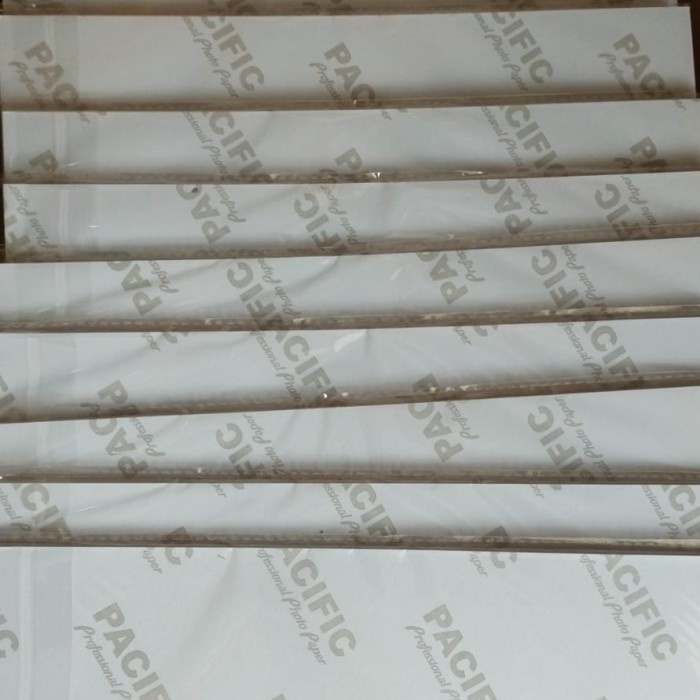 

New Kertas foto premium 240 GSM A4 isi 20 lembar dengan watermark