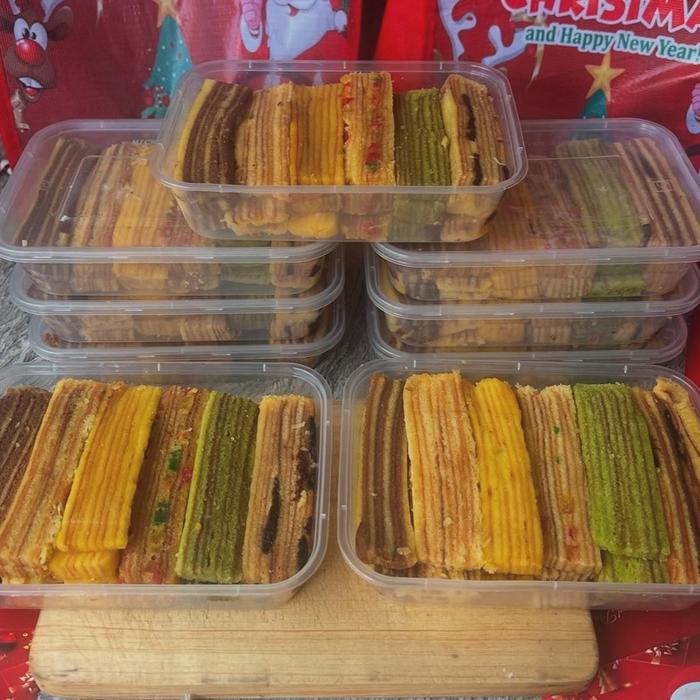 

Potongan Pinggiran kue lapis legit mix 6 rasa 350gr