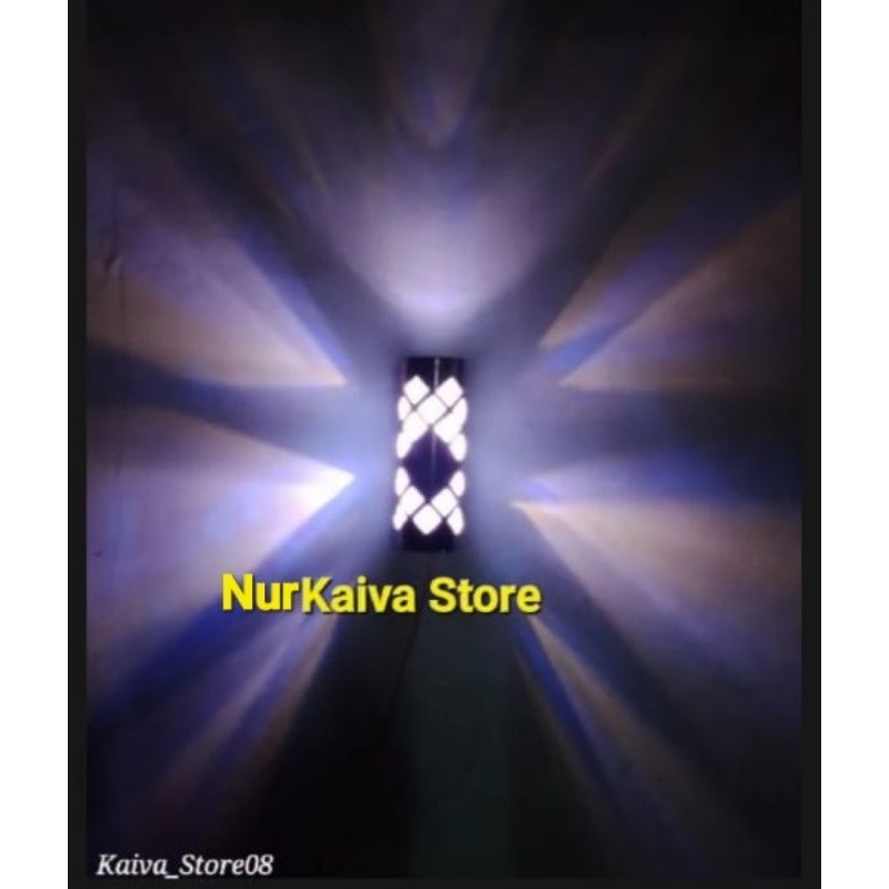 Lampu Hias Dinding Outdoor Waterproof/ Lampu Taman