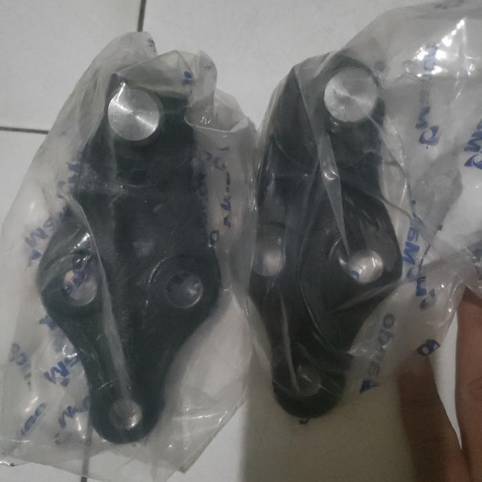 Bal Join Lower Arm Depan Hyundai All New Sotahun 2011-2013 Korea Sale