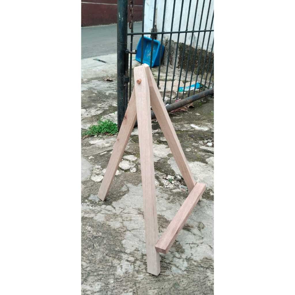 

1 Set Papan Tulis 40x60cm + Stand Kecil / Penyangga Free Spidol Penghapus