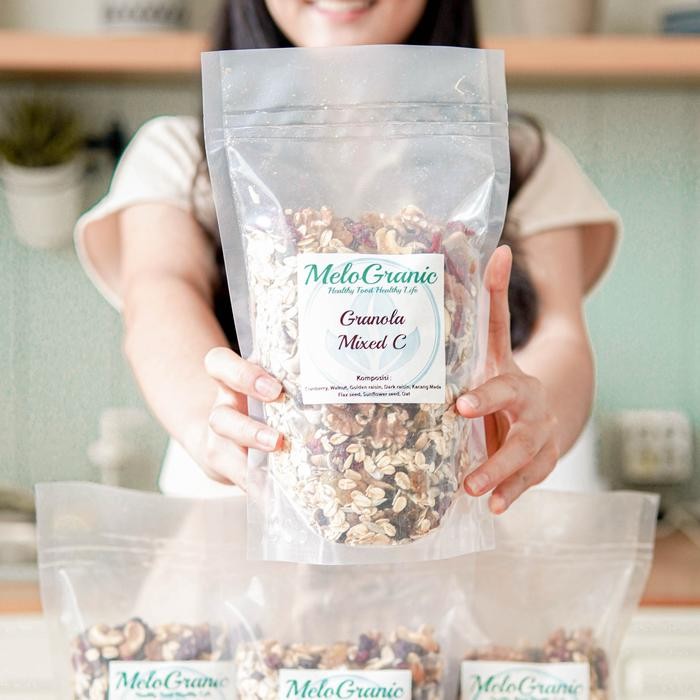 

EatFr3sh- Healthy Granola Mixed C 500 gram ( Walnut , Mete , Cranberry , Oat )