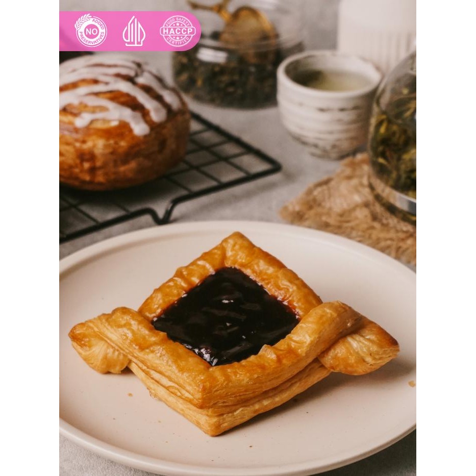 

EatFr3sh- BLUEBERRY DANISH - MISOL Pastry Bakery