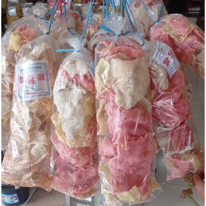 

Cemal Cemil Makyus Kerupuk Melarat Khas Cirebon / Kerupuk Miskin / Kerupuk Pasir