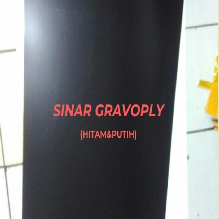 

Gravoply Hitam Teks Putih Bahan Gravir Nametag 120X60Cm Tebal 1.5Ml #Gratisongkir