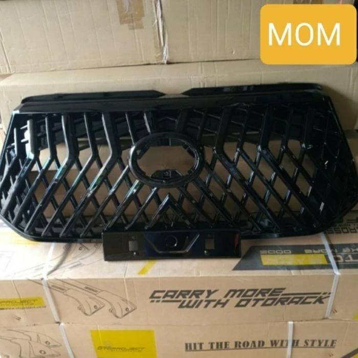 Front Grill / Grill Depan Lexus Otoproject Innova Reborn 2016 - 2020