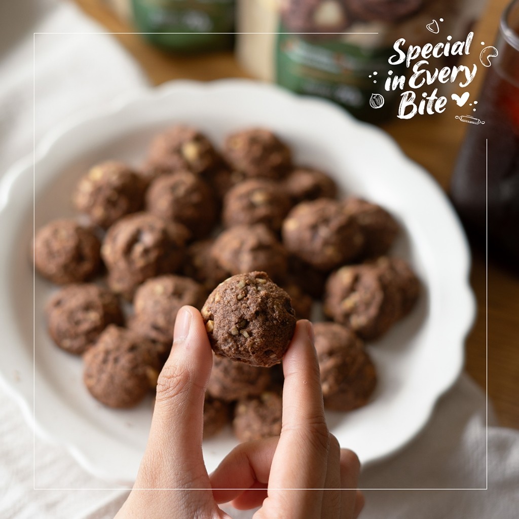 

Choco Hazel Cookies - Gluten Free Belgian Chocolate & Hazelnut Cookies 70gr