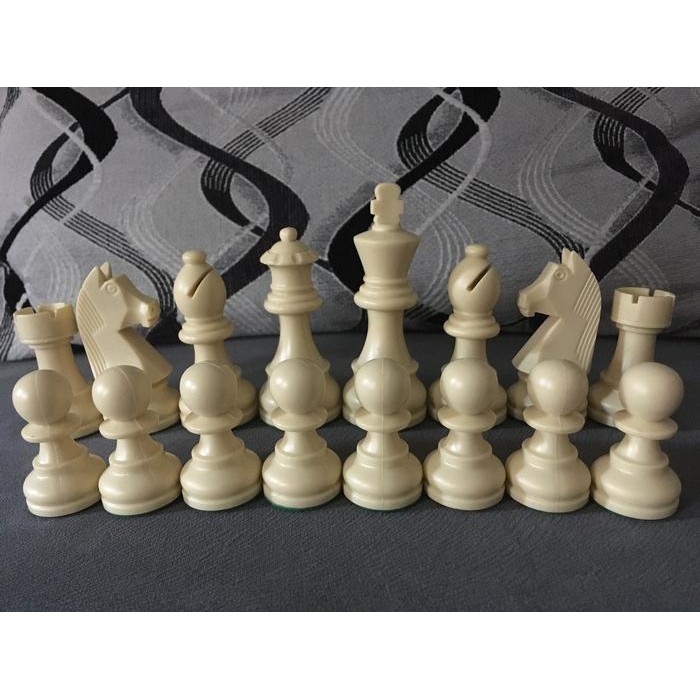 Buah Catur Plastik Model DGT / Buah Caturnya SAJA