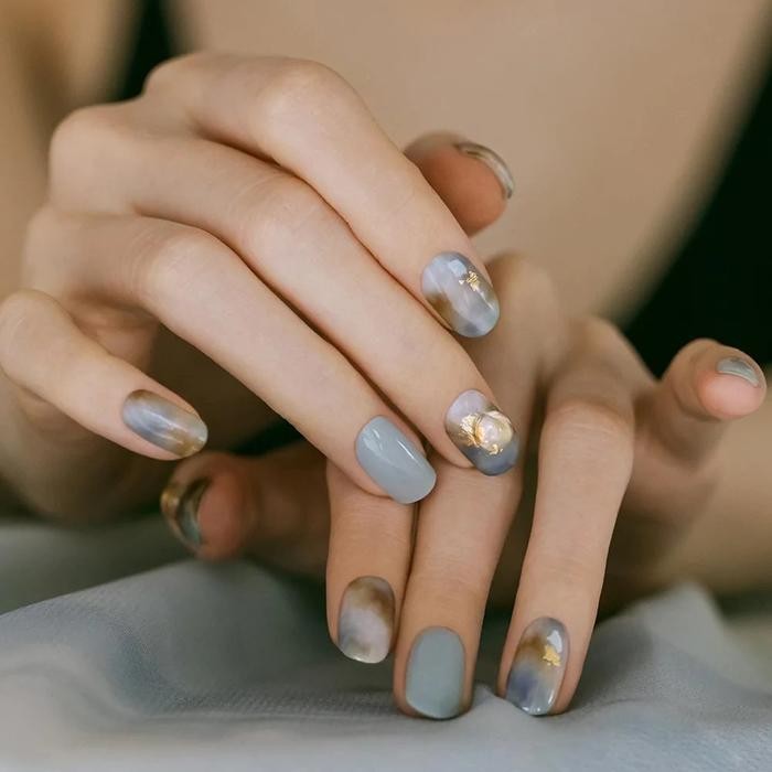 Ohora Daybreak - Semicured Gel Nail Art